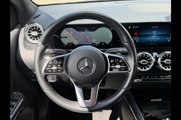 Mercedes-Benz B-Klasse 250 e 18''/Sfeerverlichting/Navigatie/Camera/DAB/PDC v+a/Stoelverwarming/Apple Carplay & Android Auto