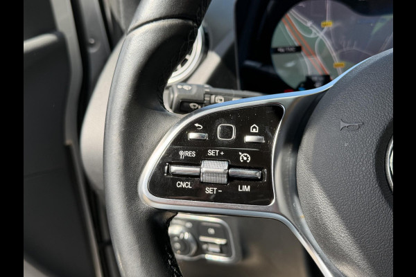 Mercedes-Benz B-Klasse 250 e 18''/Sfeerverlichting/Navigatie/Camera/DAB/PDC v+a/Stoelverwarming/Apple Carplay & Android Auto