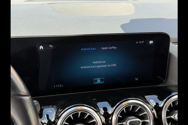 Mercedes-Benz B-Klasse 250 e 18''/Sfeerverlichting/Navigatie/Camera/DAB/PDC v+a/Stoelverwarming/Apple Carplay & Android Auto