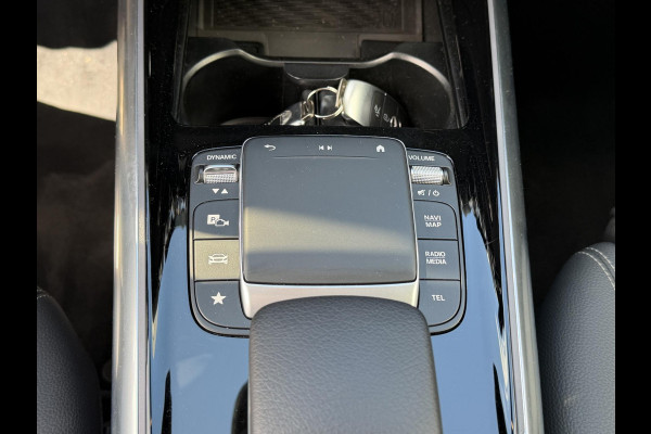 Mercedes-Benz B-Klasse 250 e 18''/Sfeerverlichting/Navigatie/Camera/DAB/PDC v+a/Stoelverwarming/Apple Carplay & Android Auto