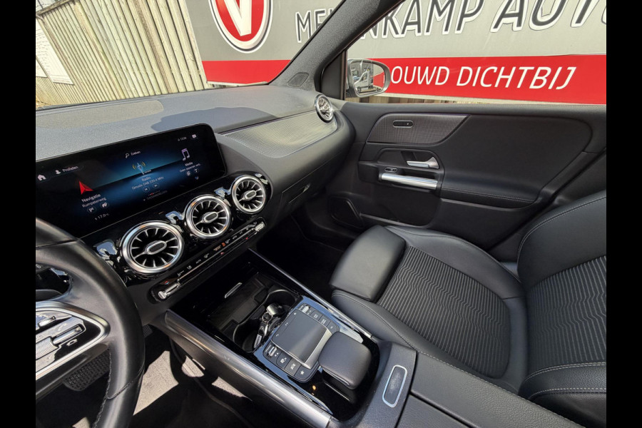Mercedes-Benz B-Klasse 250 e 18''/Sfeerverlichting/Navigatie/Camera/DAB/PDC v+a/Stoelverwarming/Apple Carplay & Android Auto