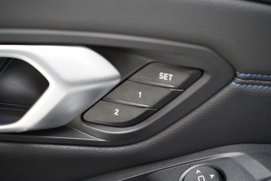 BMW 3 Serie Touring 330e High Executive | SoH 90% | Panoramadak | Trekhaak | Memory | Stuurverwarming | Carplay | Stoelverwarming