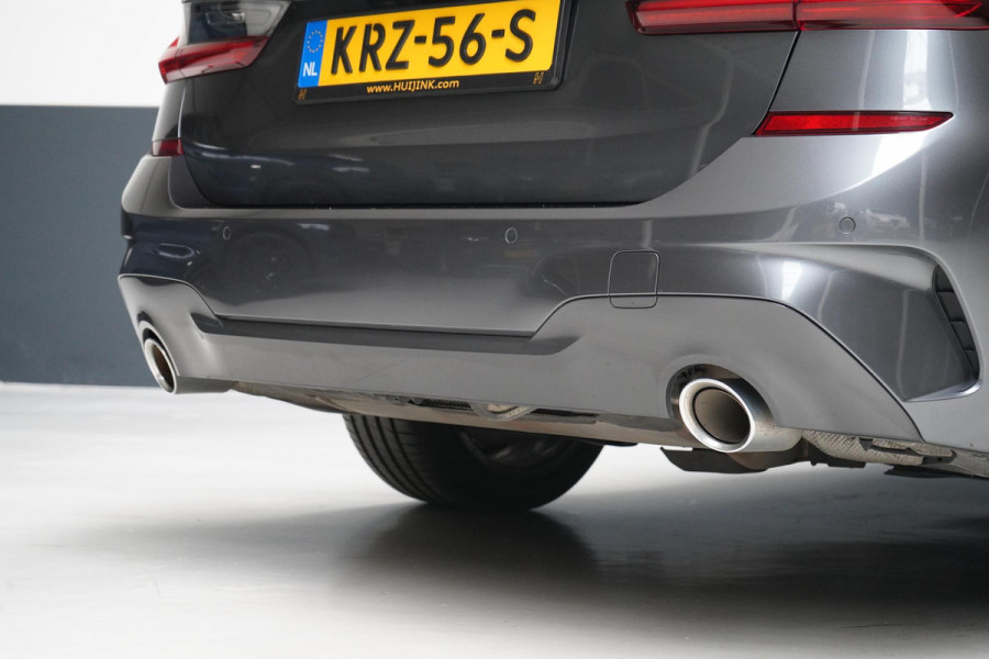 BMW 3 Serie Touring 330e High Executive | SoH 90% | Panoramadak | Trekhaak | Memory | Stuurverwarming | Carplay | Stoelverwarming