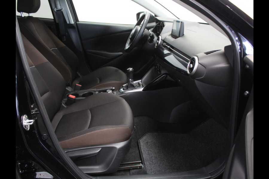 Mazda 2 1.5 Skyactiv-G Style Selected AIRCO | LMV16 | LED | CAMERA | CARPLAY | CRUISE | DAB