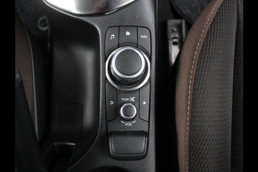 Mazda 2 1.5 Skyactiv-G Style Selected AIRCO | LMV16 | LED | CAMERA | CARPLAY | CRUISE | DAB