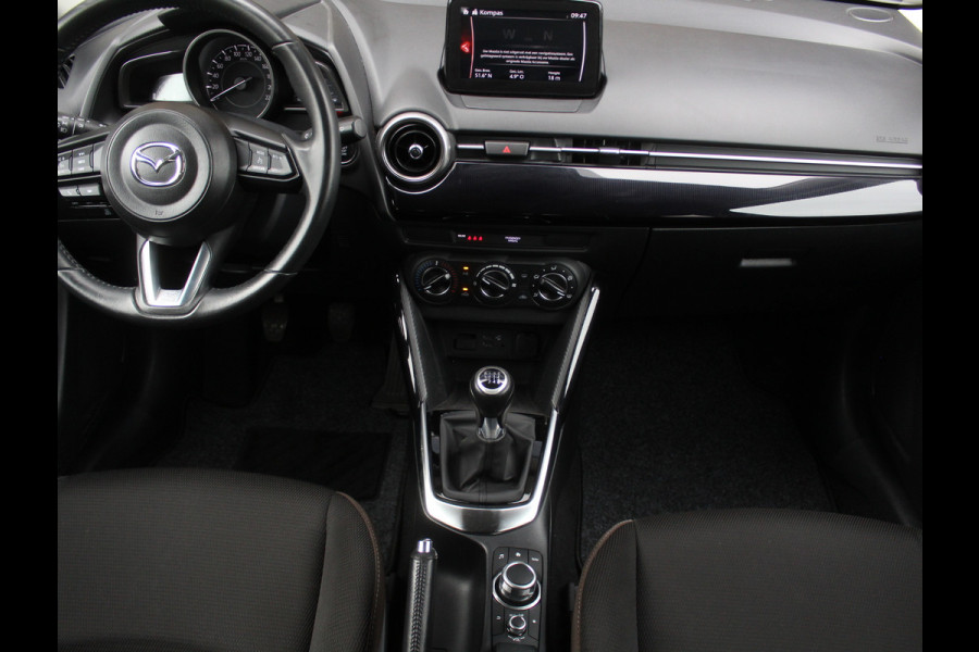 Mazda 2 1.5 Skyactiv-G Style Selected AIRCO | LMV16 | LED | CAMERA | CARPLAY | CRUISE | DAB