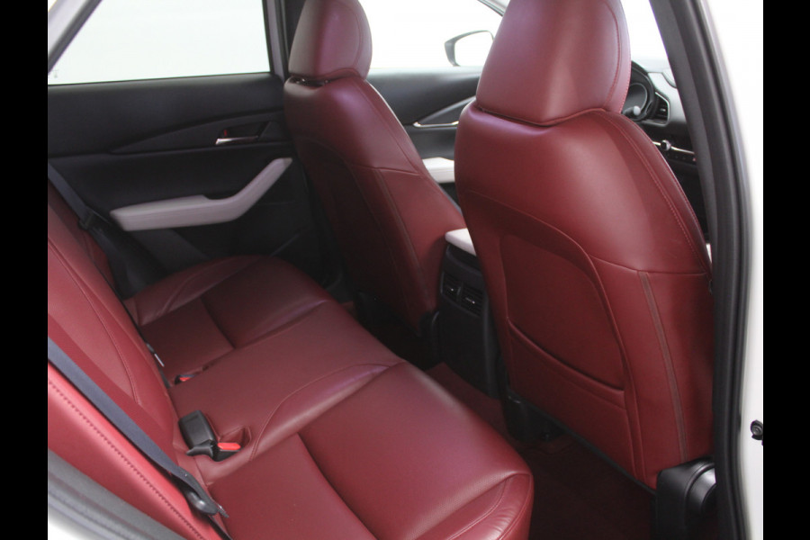Mazda CX-30 2.0 e-SkyActiv-X M Hybrid 100th Anniversary Ed. CLIMATE | ADAPCRUISE | HEAD-UP | 360CAMERA | STOELMEM | STUUR/STOELVERW | DAB |