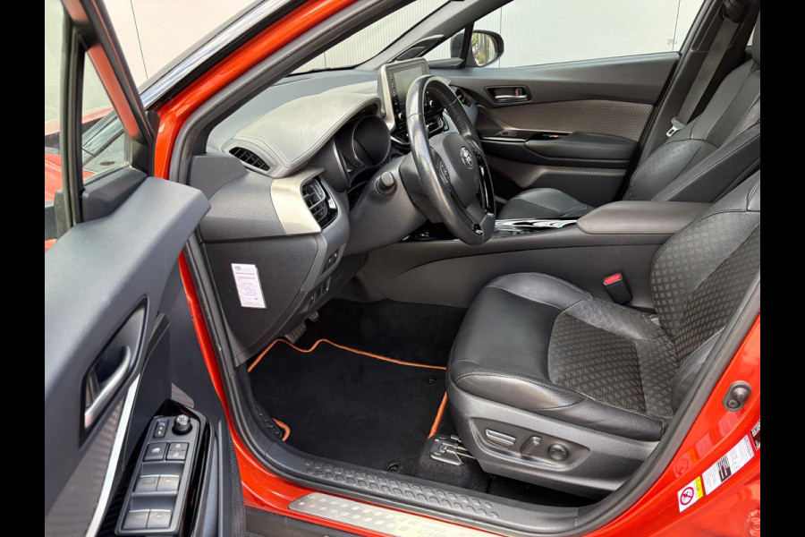 Toyota C-HR 2.0i Hybrid 184PK Automaat Launch Edition Trekhaak/Navigatie/Camera/Parkeerhulp/JBL