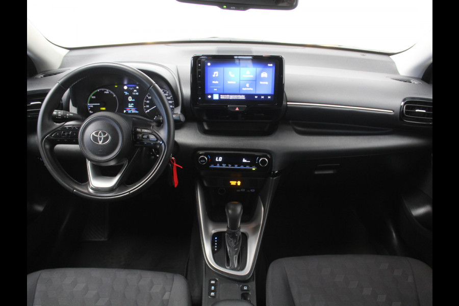Toyota Yaris 1.5 Hybrid 115 Comfort CLIMATE | CAMERA | ADAPCRUISE | CARPLAY | DAB | LED