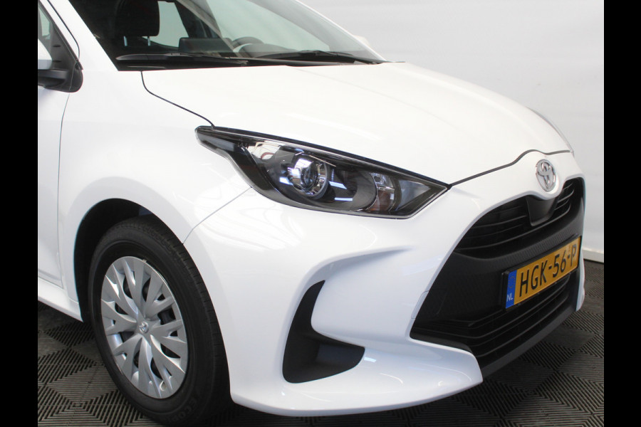Toyota Yaris 1.5 Hybrid 115 Comfort CLIMATE | CAMERA | ADAPCRUISE | CARPLAY | DAB | LED