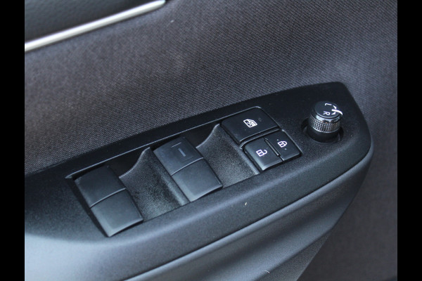 Toyota Yaris 1.5 Hybrid 115 Comfort CLIMATE | CAMERA | ADAPCRUISE | CARPLAY | DAB | LED