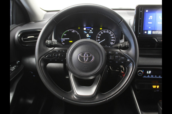 Toyota Yaris 1.5 Hybrid 115 Comfort CLIMATE | CAMERA | ADAPCRUISE | CARPLAY | DAB | LED