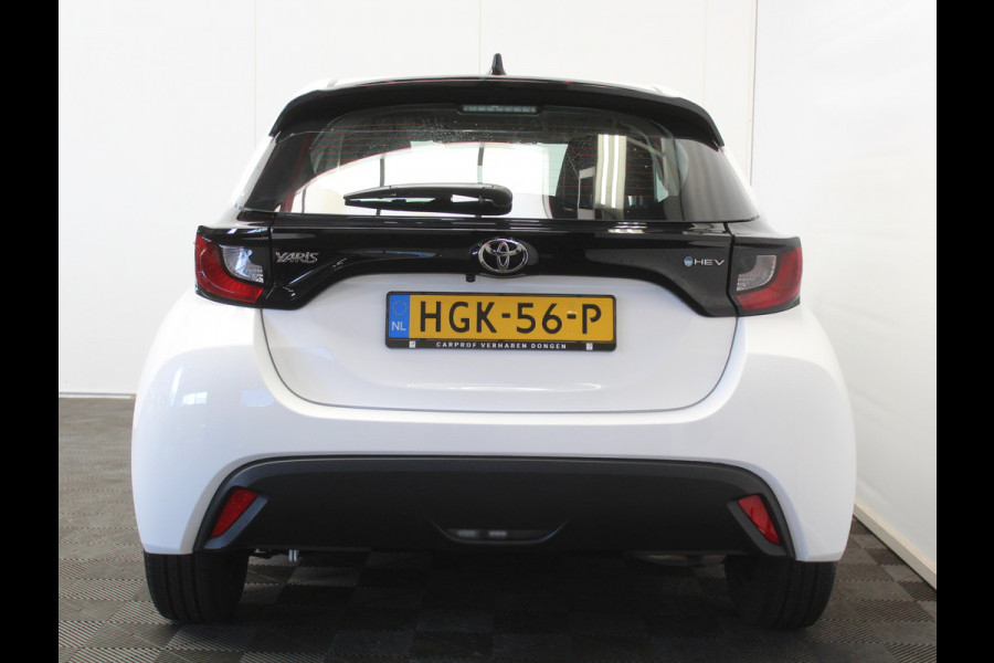 Toyota Yaris 1.5 Hybrid 115 Comfort CLIMATE | CAMERA | ADAPCRUISE | CARPLAY | DAB | LED