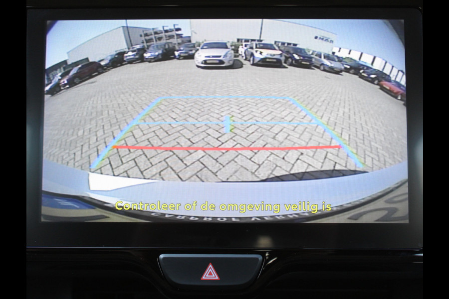 Toyota Yaris 1.5 Hybrid 115 Comfort CLIMATE | CAMERA | ADAPCRUISE | CARPLAY | DAB | LED