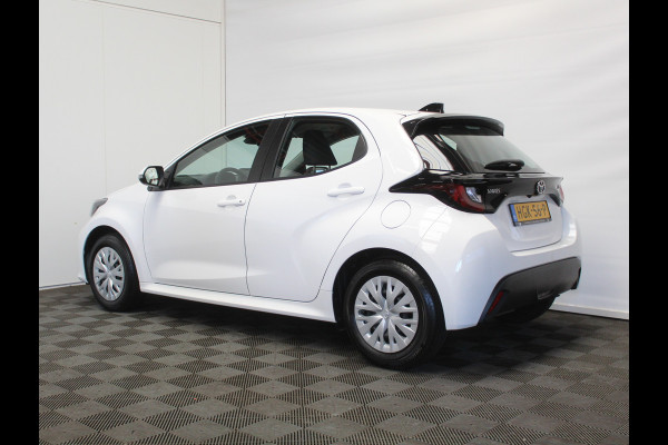 Toyota Yaris 1.5 Hybrid 115 Comfort CLIMATE | CAMERA | ADAPCRUISE | CARPLAY | DAB | LED