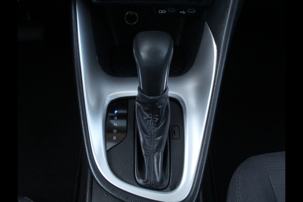 Toyota Yaris 1.5 Hybrid 115 Comfort CLIMATE | CAMERA | ADAPCRUISE | CARPLAY | DAB | LED
