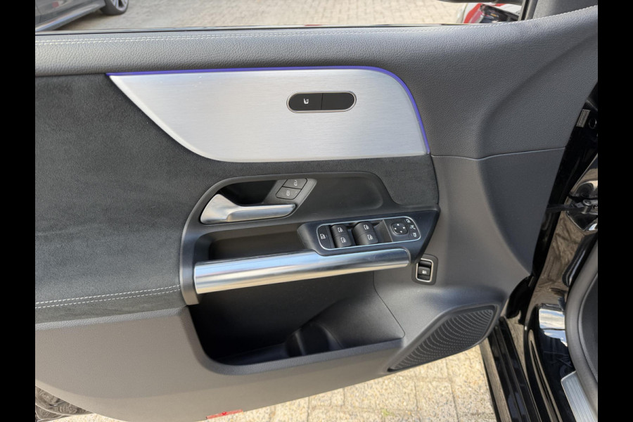 Mercedes-Benz B-Klasse 250 e AMG Line 18''/Dodehoek/Camera/Navigatie/Sfeerverlichting/PDC/Stoelverwarming