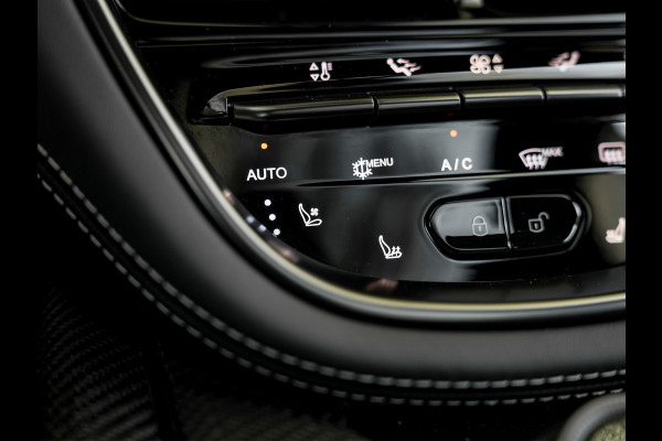 Aston Martin DBX 707 4.0 V8 | Veel carbon! | Alcantara interieur | NL-auto | Premium audio