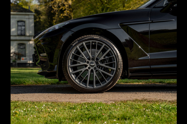 Aston Martin DBX 707 4.0 V8 | Veel carbon! | Alcantara interieur | NL-auto | Premium audio