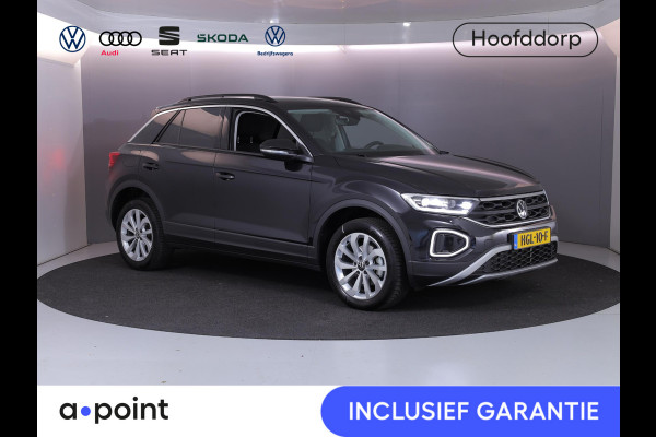 Volkswagen T-Roc 1.5 TSI Life Edition 150 pk Automaat (DSG) | Verlengde garantie | Navigatie via App | Parkeersensoren (Park assist) | Achteruitrijcamera | Full LED koplampen | Keyless |