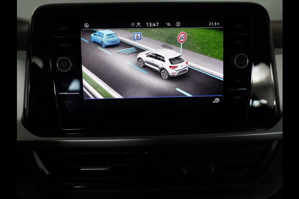 Volkswagen T-Roc 1.5 TSI Life Edition 150 pk Automaat (DSG) | Verlengde garantie | Navigatie via App | Parkeersensoren (Park assist) | Achteruitrijcamera | Full LED koplampen | Keyless |