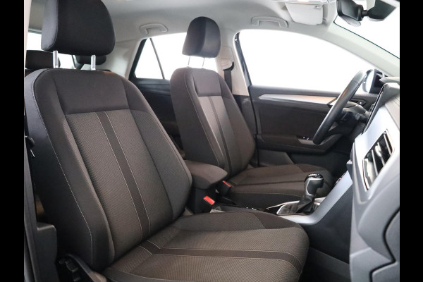 Volkswagen T-Roc 1.5 TSI Life Edition 150 pk Automaat (DSG) | Verlengde garantie | Navigatie via App | Parkeersensoren (Park assist) | Achteruitrijcamera | Full LED koplampen | Keyless |