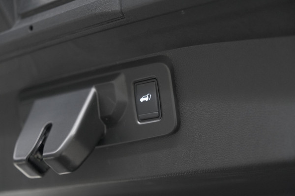 Renault Symbioz 1.6 E-Tech full hybrid 145 iconic | 360 Camera | Pack Winter | Adaptieve Cruise Control | Elektronische Kofferklep