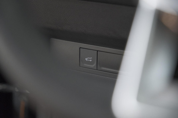 Renault Symbioz 1.6 E-Tech full hybrid 145 iconic | 360 Camera | Pack Winter | Adaptieve Cruise Control | Elektronische Kofferklep