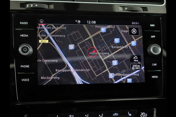 Volkswagen Golf Variant 1.0 TSI Highline 115PK | Panoramadak | Digitaal dashboard | Navigatie | Stoelverwarming