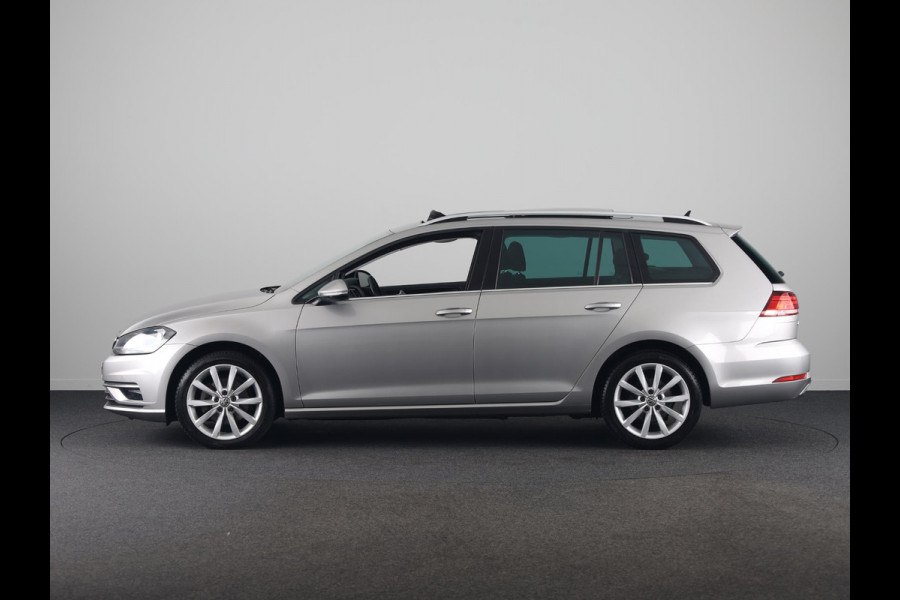 Volkswagen Golf Variant 1.0 TSI Highline 115PK | Panoramadak | Digitaal dashboard | Navigatie | Stoelverwarming