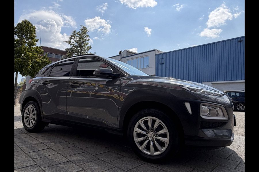 Hyundai Kona 1.0 T-GDI i-Drive - Apple CarPlay / Navigatie I Airco I LED I Veiligheid & Comfort pakket I Dealer onderhouden