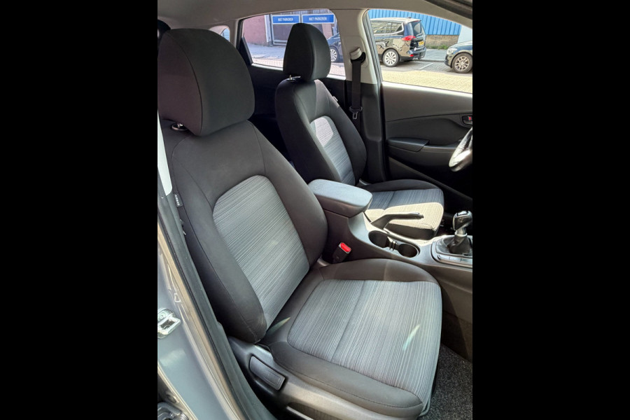 Hyundai Kona 1.0 T-GDI i-Drive - Apple CarPlay / Navigatie I Airco I LED I Veiligheid & Comfort pakket I Dealer onderhouden