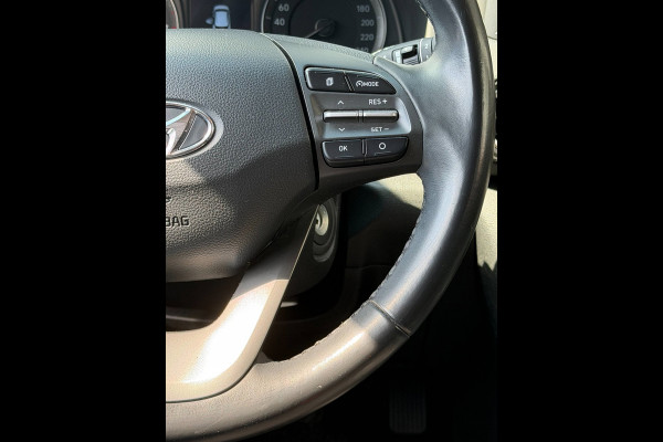 Hyundai Kona 1.0 T-GDI i-Drive - Apple CarPlay / Navigatie I Airco I LED I Veiligheid & Comfort pakket I Dealer onderhouden