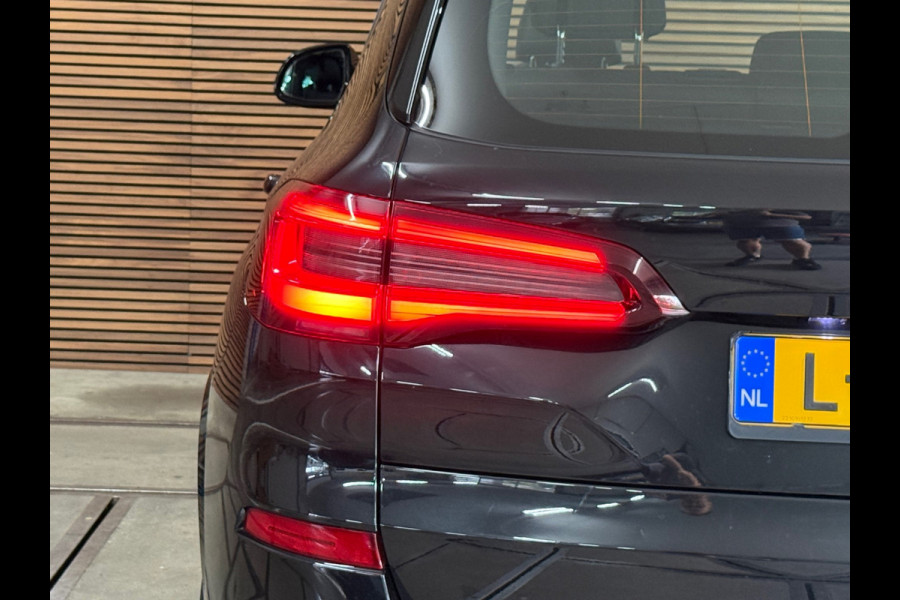 BMW X5 XDrive40i High Executive|Panorama|20 Inch|Apple Carplay & Android Auto|Laser LED|Harman Kardon | Head-Up | Electr. Trekhaak