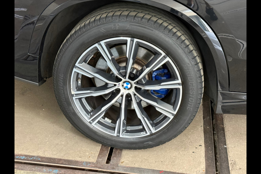 BMW X5 XDrive40i High Executive|Panorama|20 Inch|Apple Carplay & Android Auto|Laser LED|Harman Kardon | Head-Up | Electr. Trekhaak