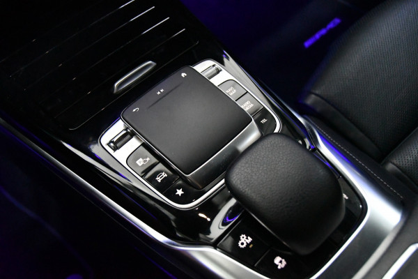Mercedes-Benz A-Klasse AMG 35 4MATIC Edition 1, Schaalstoel, Pano, Burmester, Fulloptions