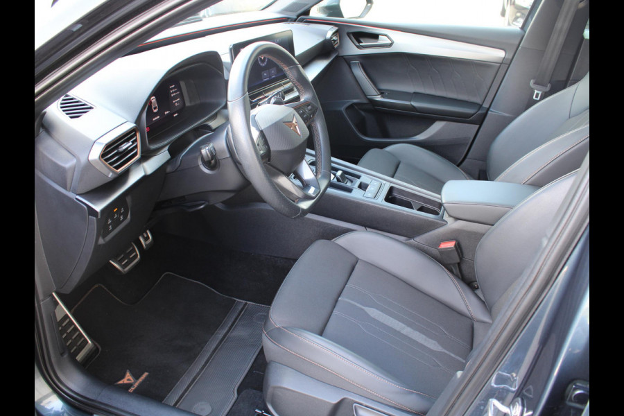 CUPRA Leon Sportstourer 1.4 e-Hybrid VZ Performance | PANORAMISCH SCHUIFDAK | APPLE CARPLAY / ANDROID AUTO |