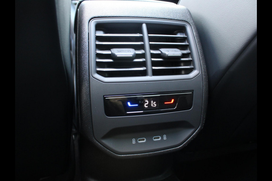 CUPRA Leon Sportstourer 1.4 e-Hybrid VZ Performance | PANORAMISCH SCHUIFDAK | APPLE CARPLAY / ANDROID AUTO |
