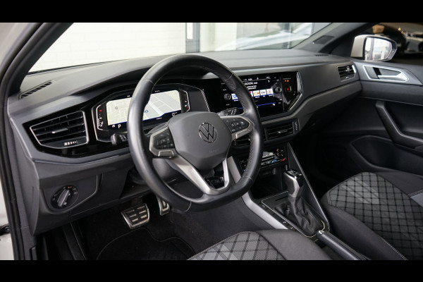 Volkswagen Polo 1.0 TSI R-Line AUTOMAAT |CAMERA|CARPLAY|CLIMA|DAB|IQ LIGHT|NAVIGATIE|VIRTUEEL|STOELVERWARMING