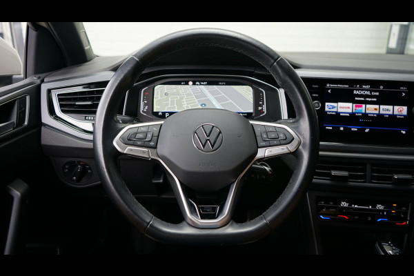 Volkswagen Polo 1.0 TSI R-Line AUTOMAAT |CAMERA|CARPLAY|CLIMA|DAB|IQ LIGHT|NAVIGATIE|VIRTUEEL|STOELVERWARMING