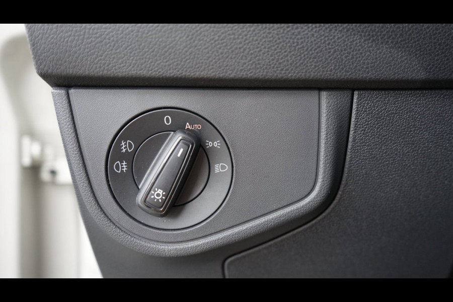 Volkswagen Polo 1.0 TSI R-Line AUTOMAAT |CAMERA|CARPLAY|CLIMA|DAB|IQ LIGHT|NAVIGATIE|VIRTUEEL|STOELVERWARMING