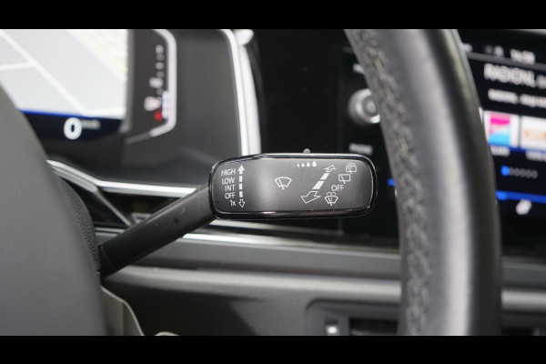 Volkswagen Polo 1.0 TSI R-Line AUTOMAAT |CAMERA|CARPLAY|CLIMA|DAB|IQ LIGHT|NAVIGATIE|VIRTUEEL|STOELVERWARMING