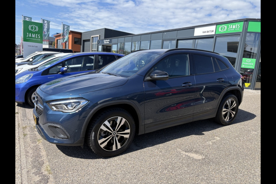 Mercedes-Benz GLA 250 e Hybride | Business Solution Luxery Limited