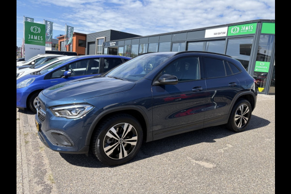Mercedes-Benz GLA 250 e Hybride | Business Solution Luxery Limited