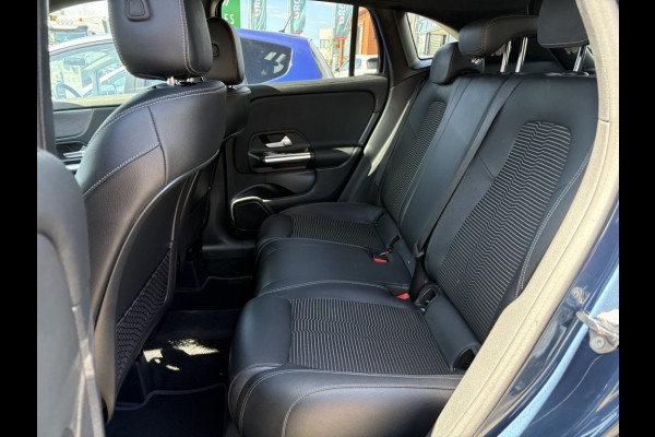 Mercedes-Benz GLA 250 e Hybride | Business Solution Luxery Limited