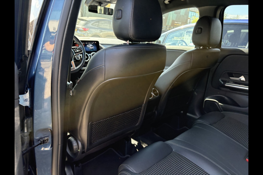 Mercedes-Benz GLA 250 e Hybride | Business Solution Luxery Limited
