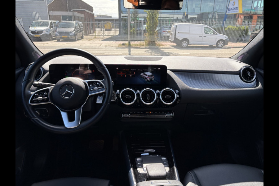 Mercedes-Benz GLA 250 e Hybride | Business Solution Luxery Limited