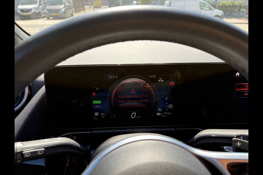 Mercedes-Benz GLA 250 e Hybride | Business Solution Luxery Limited