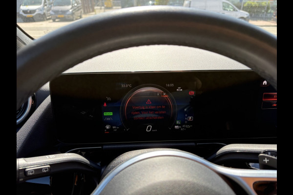 Mercedes-Benz GLA 250 e Hybride | Business Solution Luxery Limited