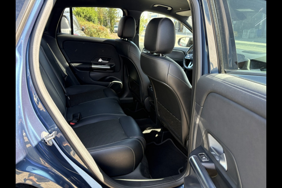 Mercedes-Benz GLA 250 e Hybride | Business Solution Luxery Limited